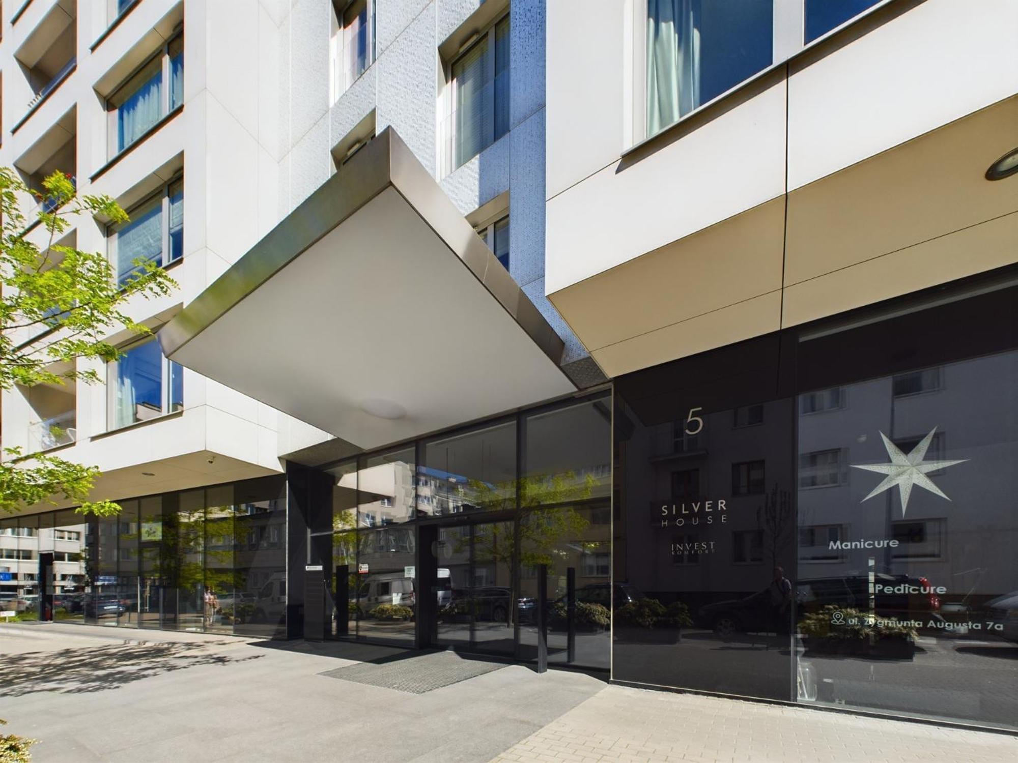 Zygmunta Augusta W Centrum Blisko Plazy By Renters Apartment